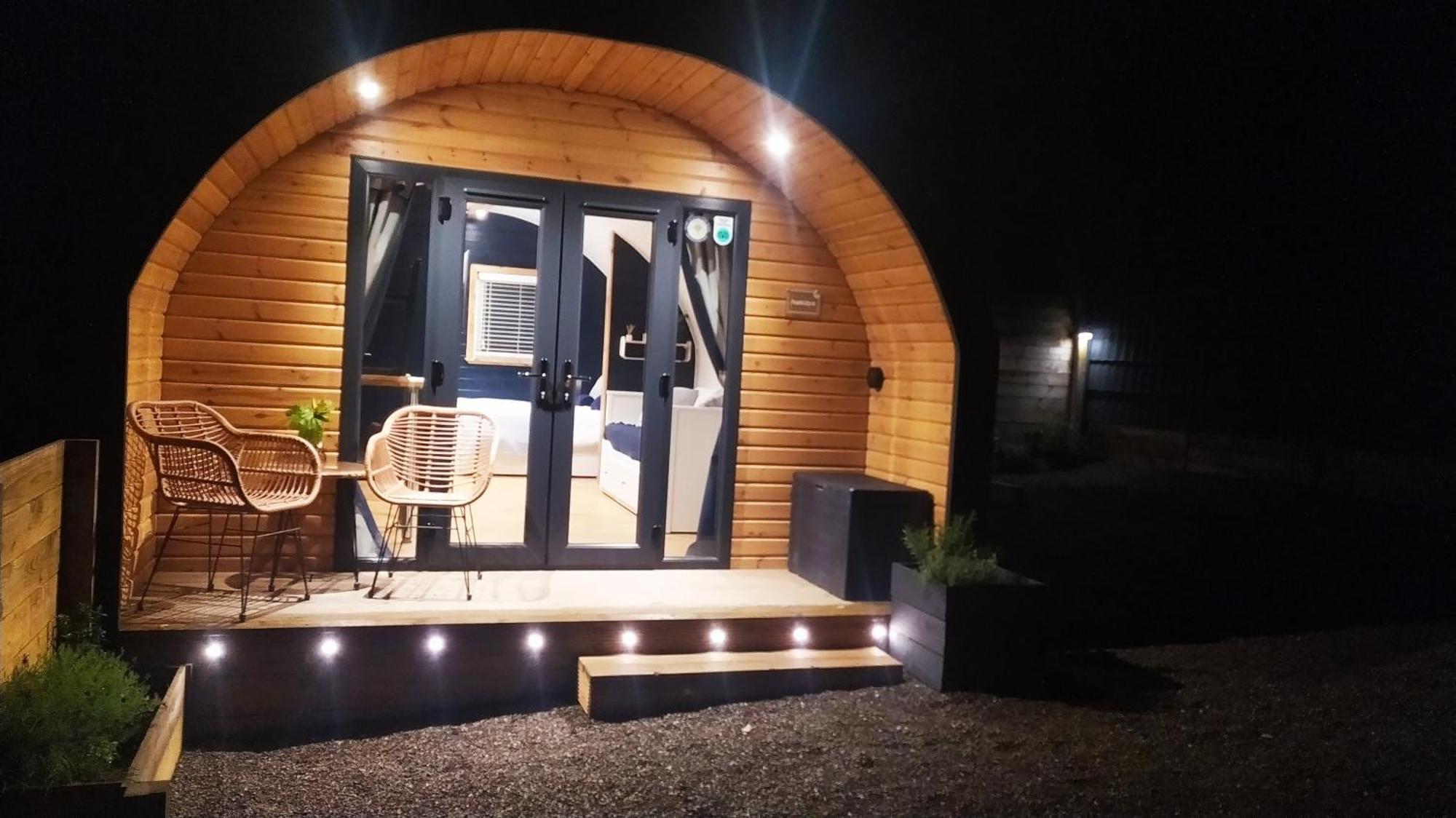 Little Peru Luxury Glamping Pods Apartment Crosshill Exterior photo