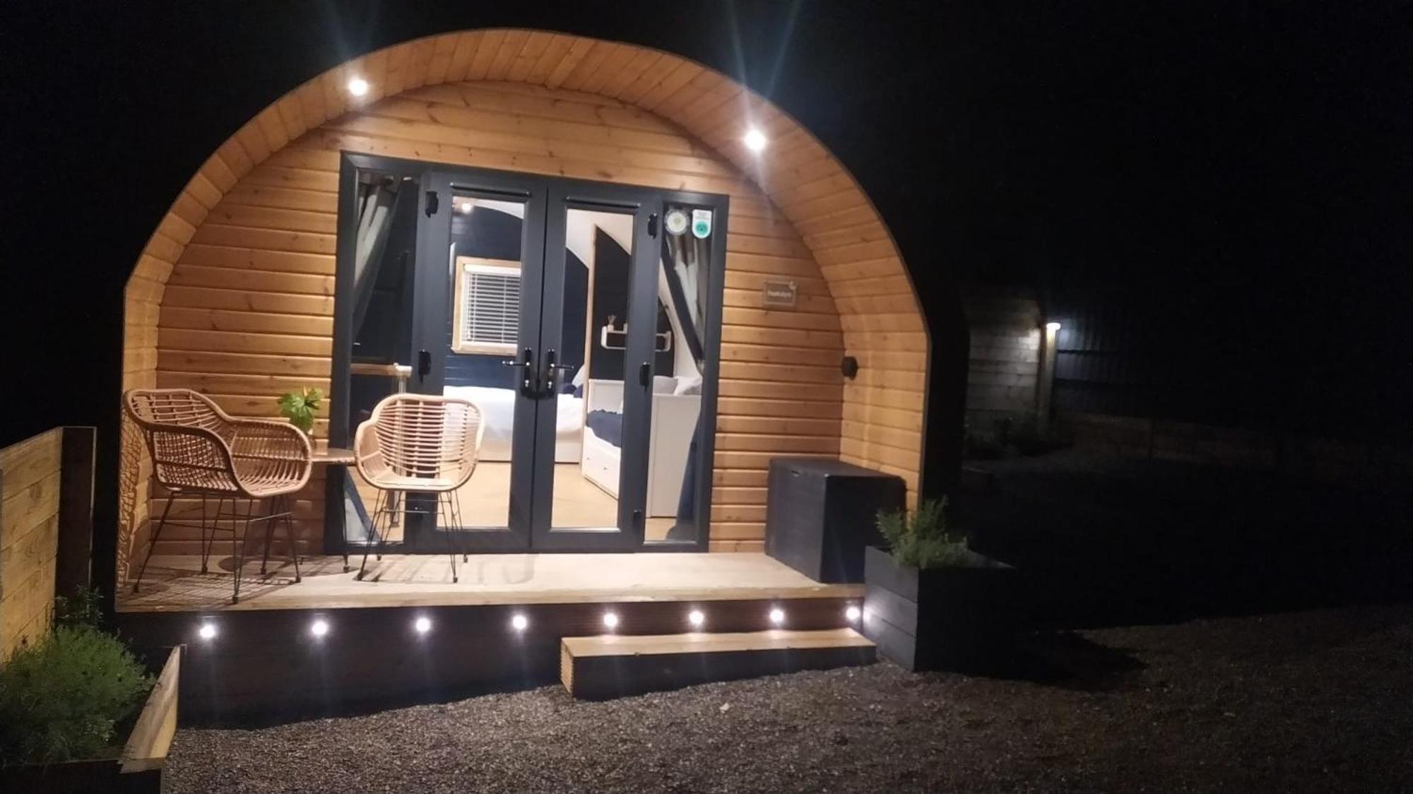 Little Peru Luxury Glamping Pods Apartment Crosshill Exterior photo